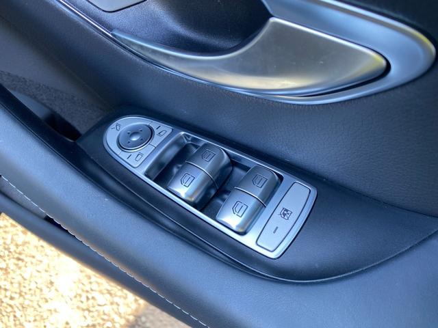 ＣＬＳクラス ＣＬＳ２２０ｄ　スポーツ　エクスクルーシブパッケージ　・サンルーフ・アダプティブクルーズコントロール・純正ナビ／Ｂｌｕｅｔｏｏｔｈ／ＵＳＢ・全方位カメラ・黒革シート／シートヒーター／エアシート・純正ドライブレコーダー・ＥＴＣ・純正１９ＡＷ・ＬＥＤライト（43枚目）