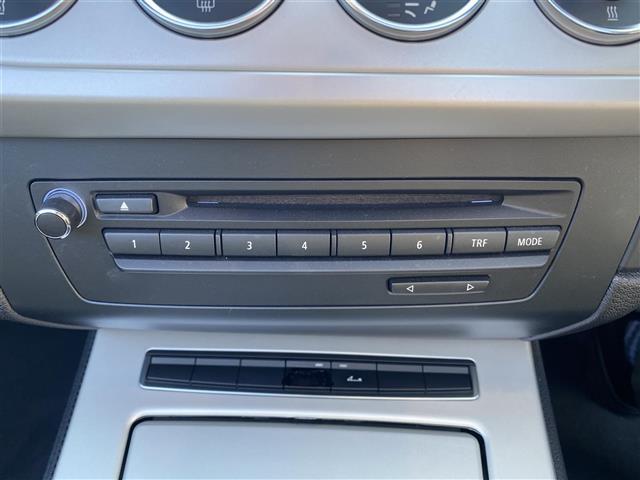 Ｚ４ ｓＤｒｉｖｅ２３ｉ　・純正ナビ／ＡＵＸ／ＣＤ／ＤＶＤ・ワンセグテレビ・ミラー型ＥＴＣ・純正１７ＡＷ・ハードトップルーフ・オートライト・スポーツモード切替（14枚目）