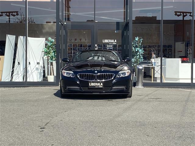 Ｚ４ ｓＤｒｉｖｅ２３ｉ　・純正ナビ／ＡＵＸ／ＣＤ／ＤＶＤ・ワンセグテレビ・ミラー型ＥＴＣ・純正１７ＡＷ・ハードトップルーフ・オートライト・スポーツモード切替（21枚目）