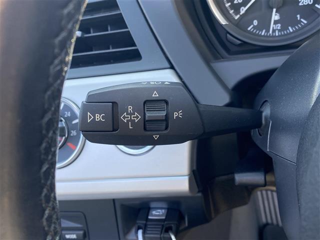 Ｚ４ ｓＤｒｉｖｅ２３ｉ　・純正ナビ／ＡＵＸ／ＣＤ／ＤＶＤ・ワンセグテレビ・ミラー型ＥＴＣ・純正１７ＡＷ・ハードトップルーフ・オートライト・スポーツモード切替（30枚目）