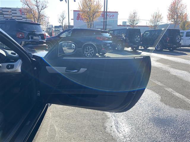 Ｚ４ ｓＤｒｉｖｅ２３ｉ　・純正ナビ／ＡＵＸ／ＣＤ／ＤＶＤ・ワンセグテレビ・ミラー型ＥＴＣ・純正１７ＡＷ・ハードトップルーフ・オートライト・スポーツモード切替（36枚目）