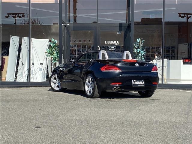 Ｚ４ ｓＤｒｉｖｅ２３ｉ　・純正ナビ／ＡＵＸ／ＣＤ／ＤＶＤ・ワンセグテレビ・ミラー型ＥＴＣ・純正１７ＡＷ・ハードトップルーフ・オートライト・スポーツモード切替（43枚目）