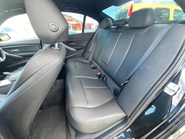 3シリーズ アクティブハイブリッド3 Mスポーツ ・クルーズコントロール・純正HDDナビ/CD/DVD/USB/AUX/BT・バックカメラ・黒革シート/PWシート/シートヒーター・パドルシフト・ドライブレコーダー・純正18AW・(44枚目)