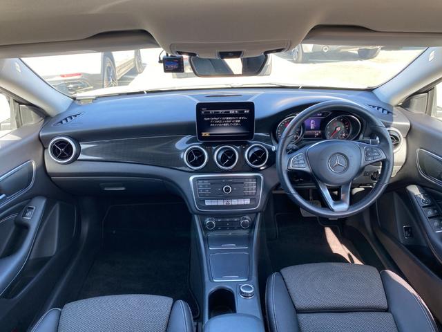 CLAクラス シューティングブレーク CLA180 シューティングブレーク AMGスタイル ・レーダーセーフティPKG・純正HDDナビ/CD/DVD/USB/BT・バックカメラ・ハーフレザーシート/シートヒーター・地デジ・パドルシフト・ETC・コーナーセンサー・PWバックドア・保証書(4枚目)