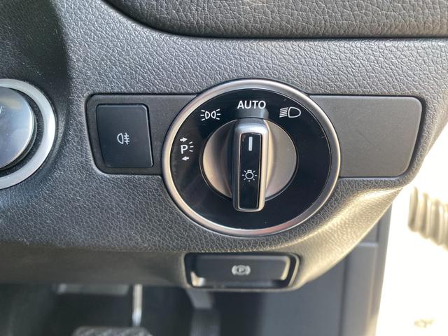 CLAクラス シューティングブレーク CLA180 シューティングブレーク AMGスタイル ・レーダーセーフティPKG・純正HDDナビ/CD/DVD/USB/BT・バックカメラ・ハーフレザーシート/シートヒーター・地デジ・パドルシフト・ETC・コーナーセンサー・PWバックドア・保証書(33枚目)