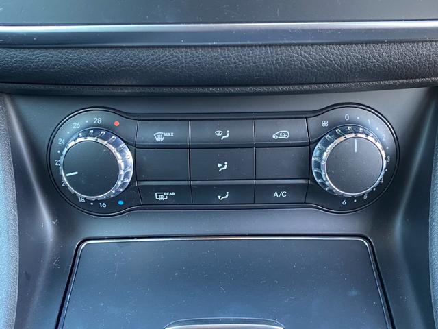 CLAクラス シューティングブレーク CLA180 シューティングブレーク AMGスタイル ・レーダーセーフティPKG・純正HDDナビ/CD/DVD/USB/BT・バックカメラ・ハーフレザーシート/シートヒーター・地デジ・パドルシフト・ETC・コーナーセンサー・PWバックドア・保証書(36枚目)