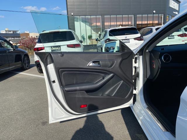 CLAクラス シューティングブレーク CLA180 シューティングブレーク AMGスタイル ・レーダーセーフティPKG・純正HDDナビ/CD/DVD/USB/BT・バックカメラ・ハーフレザーシート/シートヒーター・地デジ・パドルシフト・ETC・コーナーセンサー・PWバックドア・保証書(50枚目)