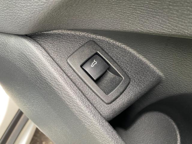 Ｘ１ ｘＤｒｉｖｅ　１８ｄ　ｘライン　・１オーナー・アダプティブクルーズコントロール・純正ナビ／ＢＴ／ＵＳＢ・バックカメラ・ハーフレザー・ドライブレコーダー・ＥＴＣ・純正１８ＡＷ・保証書・取扱説明書・スペアキー（31枚目）