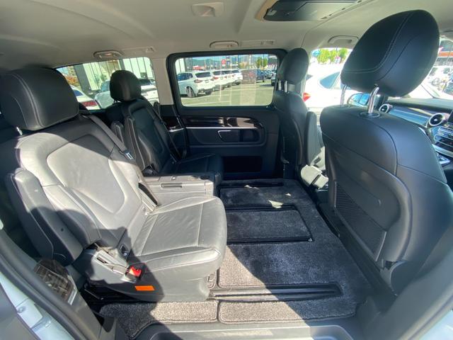 Vクラス V220d アバンギャルド エクストラロング ・アダプティブクルーズコントロール・純正ナビ/BT/USB/HDMI・全方位カメラ・黒革シート/シートヒーター/エアシート・ドライブレコーダー・フルセグ・ETC・純正18AW・LEDライト・BLIS(13枚目)