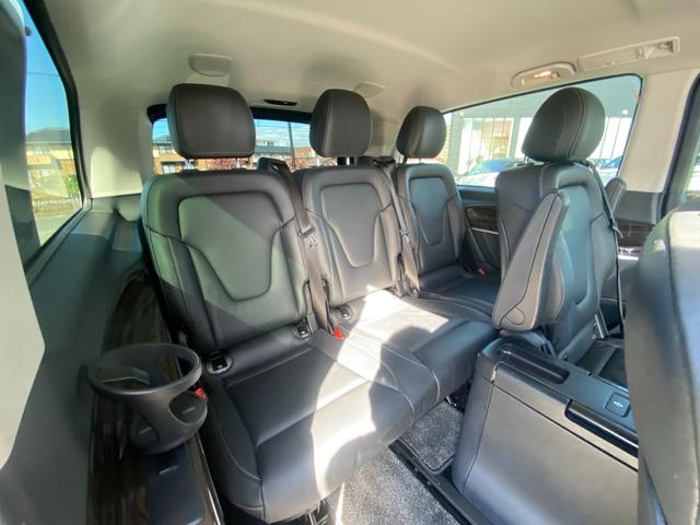 Vクラス V220d アバンギャルド エクストラロング ・アダプティブクルーズコントロール・純正ナビ/BT/USB/HDMI・全方位カメラ・黒革シート/シートヒーター/エアシート・ドライブレコーダー・フルセグ・ETC・純正18AW・LEDライト・BLIS(14枚目)