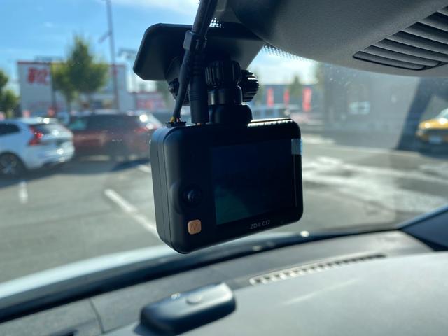 Vクラス V220d アバンギャルド エクストラロング ・アダプティブクルーズコントロール・純正ナビ/BT/USB/HDMI・全方位カメラ・黒革シート/シートヒーター/エアシート・ドライブレコーダー・フルセグ・ETC・純正18AW・LEDライト・BLIS(16枚目)