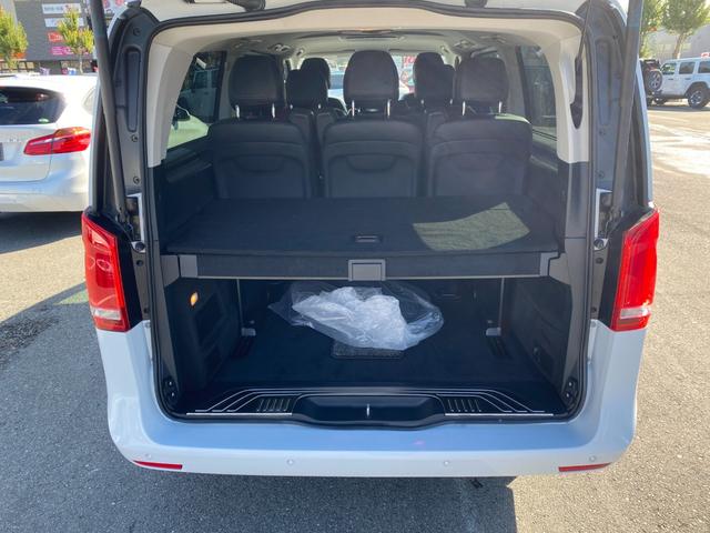 Vクラス V220d アバンギャルド エクストラロング ・アダプティブクルーズコントロール・純正ナビ/BT/USB/HDMI・全方位カメラ・黒革シート/シートヒーター/エアシート・ドライブレコーダー・フルセグ・ETC・純正18AW・LEDライト・BLIS(19枚目)