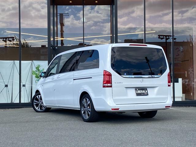 Vクラス V220d アバンギャルド エクストラロング ・アダプティブクルーズコントロール・純正ナビ/BT/USB/HDMI・全方位カメラ・黒革シート/シートヒーター/エアシート・ドライブレコーダー・フルセグ・ETC・純正18AW・LEDライト・BLIS(21枚目)