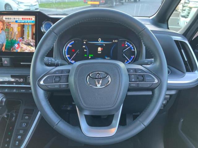 ヴォクシー ハイブリッドＳ－Ｚ　保証書／ディスプレイオーディオ１０．５インチ／フリップダウンモニター　純正　１２．８インチ／トヨタセーフティセンス／両側電動スライドドア／シートヒーター　前席／車線逸脱防止支援システム　バックカメラ（14枚目）