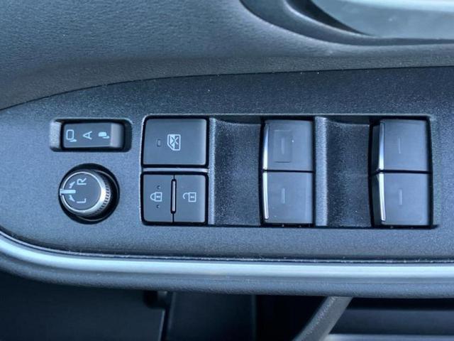 ヴォクシー ハイブリッドＳ－Ｚ　保証書／ディスプレイオーディオ１０．５インチ／フリップダウンモニター　純正　１２．８インチ／トヨタセーフティセンス／両側電動スライドドア／シートヒーター　前席／車線逸脱防止支援システム　バックカメラ（25枚目）