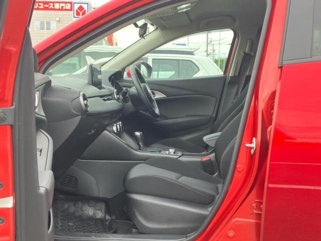 ＣＸ－３ １５Ｓツーリング　保証書／純正　ＳＤナビ／衝突安全装置／全方位モニター／車線逸脱防止支援システム／ヘッドランプ　ＬＥＤ／ＥＴＣ／ＥＢＤ付ＡＢＳ／横滑り防止装置／アイドリングストップ／フロントモニター／サイドモニター（6枚目）