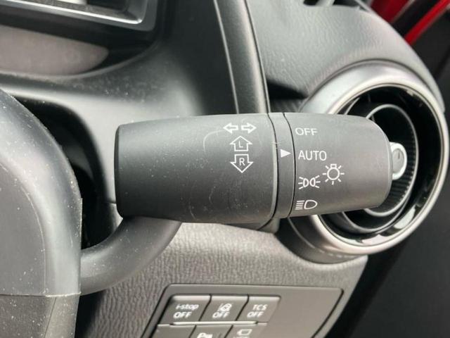 ＣＸ－３ １５Ｓツーリング　保証書／純正　ＳＤナビ／衝突安全装置／全方位モニター／車線逸脱防止支援システム／ヘッドランプ　ＬＥＤ／ＥＴＣ／ＥＢＤ付ＡＢＳ／横滑り防止装置／アイドリングストップ／フロントモニター／サイドモニター（14枚目）