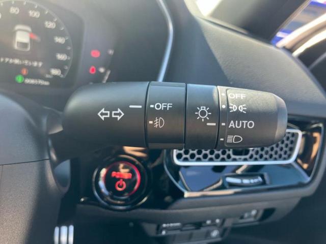 シビック eHEV 保証書/純正 SDナビ/衝突安全装置/シートヒーター/車線逸脱防止支援システム/シート ハーフレザー/パーキングアシスト バックガイド/パーキングアシスト 自動操舵 衝突被害軽減システム バックカメラ(15枚目)