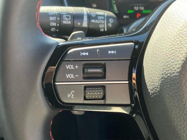 シビック eHEV 保証書/純正 SDナビ/衝突安全装置/シートヒーター/車線逸脱防止支援システム/シート ハーフレザー/パーキングアシスト バックガイド/パーキングアシスト 自動操舵 衝突被害軽減システム バックカメラ(28枚目)