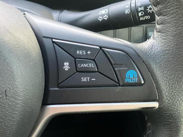 セレナ ｅパワーハイウェイスターＶ　新品タイヤ／保証書／純正　９インチ　ＳＤナビ／フリップダウンモニター　純正　１１インチ／インテリジェントルームミラー／衝突安全装置／両側電動スライドドア／全方位モニター／車線逸脱防止支援システム（29枚目）