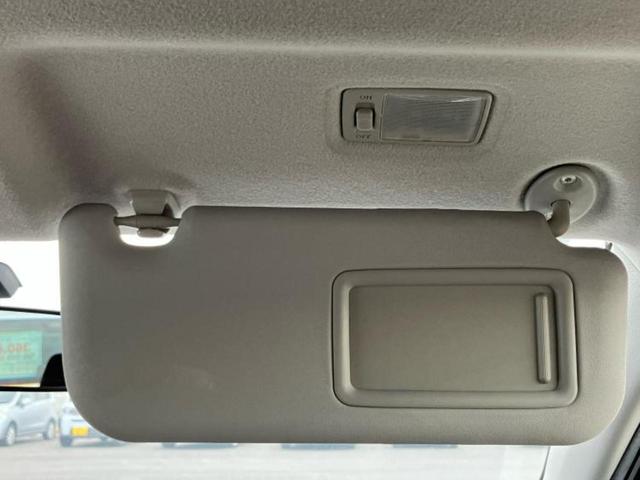 国産車から輸入車まで多様なお客様のニーズのお応えできるように、全国規模で豊富な在庫展開！車のことならＷＥＣＡＲＳへ！