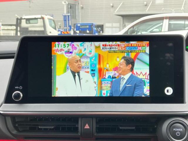 プリウス Z 新品タイヤ/モデリスタエアロ/ディスプレイオーディオ+ナビ12.3インチ/デジタルインナーミラー/衝突安全装置/シートヒーター/全方位モニター/車線逸脱防止支援システム 衝突被害軽減システム(12枚目)