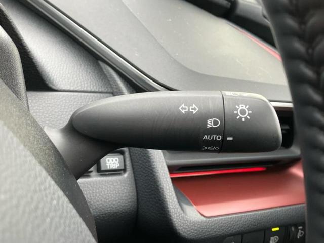 プリウス Z 新品タイヤ/モデリスタエアロ/ディスプレイオーディオ+ナビ12.3インチ/デジタルインナーミラー/衝突安全装置/シートヒーター/全方位モニター/車線逸脱防止支援システム 衝突被害軽減システム(15枚目)