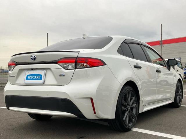 カローラ ハイブリッドダブルバイビー　ディスプレイオーディオ＋ナビ９インチ／トヨタセーフティセンス／シートヒーター　前席／車線逸脱防止支援システム／シート　ハーフレザー／ヘッドランプ　ＬＥＤ／ＥＴＣ／ＥＢＤ付ＡＢＳ　衝突被害軽減システム（3枚目）