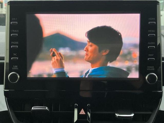 カローラ ハイブリッドダブルバイビー　ディスプレイオーディオ＋ナビ９インチ／トヨタセーフティセンス／シートヒーター　前席／車線逸脱防止支援システム／シート　ハーフレザー／ヘッドランプ　ＬＥＤ／ＥＴＣ／ＥＢＤ付ＡＢＳ　衝突被害軽減システム（12枚目）