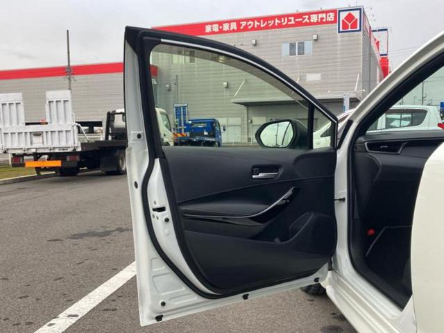 カローラ ハイブリッドダブルバイビー　ディスプレイオーディオ＋ナビ９インチ／トヨタセーフティセンス／シートヒーター　前席／車線逸脱防止支援システム／シート　ハーフレザー／ヘッドランプ　ＬＥＤ／ＥＴＣ／ＥＢＤ付ＡＢＳ　衝突被害軽減システム（22枚目）