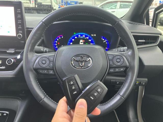 カローラ ハイブリッドダブルバイビー　ディスプレイオーディオ＋ナビ９インチ／トヨタセーフティセンス／シートヒーター　前席／車線逸脱防止支援システム／シート　ハーフレザー／ヘッドランプ　ＬＥＤ／ＥＴＣ／ＥＢＤ付ＡＢＳ　衝突被害軽減システム（32枚目）