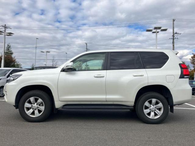 ランドクルーザープラド 4WD TX Lパッケージ 保証書/ディスプレイオーディオ+ナビ9インチ/トヨタセーフティセンス/シートヒーター 前席/パノラミックビューモニター/シート 合皮/ドライブレコーダー 前後/ヘッドランプ LED 全周囲カメラ(2枚目)