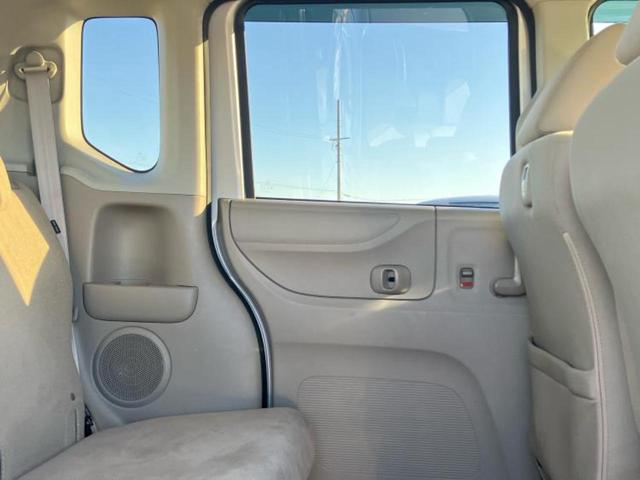 N-BOX G・ターボパッケージ 新品タイヤ/純正 SDナビ/両側電動スライドドア/ETC/EBD付ABS/横滑り防止装置/エアバッグ 運転席/エアバッグ 助手席/MTモード付き/アルミホイール 純正 14インチ/パワーウインドウ(21枚目)