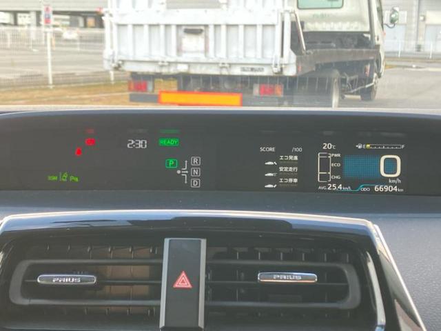 プリウス Ａ　新品タイヤ／保証書／純正　ＳＤナビ／トヨタセーフティセンス／車線逸脱防止支援システム／パーキングアシスト　自動操舵／ヘッドランプ　ＬＥＤ／ＥＴＣ／ＥＢＤ付ＡＢＳ／横滑り防止装置　衝突被害軽減システム（13枚目）