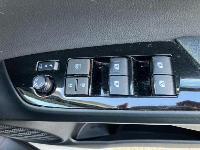 プリウス Ａ　新品タイヤ／保証書／純正　ＳＤナビ／トヨタセーフティセンス／車線逸脱防止支援システム／パーキングアシスト　自動操舵／ヘッドランプ　ＬＥＤ／ＥＴＣ／ＥＢＤ付ＡＢＳ／横滑り防止装置　衝突被害軽減システム（26枚目）