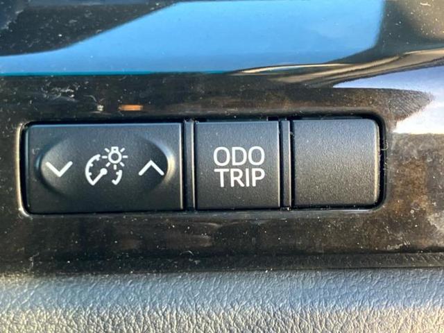 アルファード ２４０Ｓタイプゴールド２　保証書／社外　１０インチ　ＳＤナビ／両側電動スライドドア／シート　ハーフレザー／パーキングアシスト　バックガイド／電動バックドア／ヘッドランプ　ＨＩＤ／Ｂｌｕｅｔｏｏｔｈ接続／ＥＴＣ　バックカメラ（18枚目）