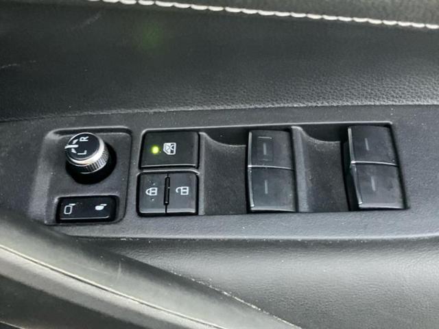 カローラスポーツ Ｇ　新品タイヤ／保証書／純正　９インチ　ＳＤナビ／衝突安全装置／車線逸脱防止支援システム／ヘッドランプ　ＬＥＤ／ＥＴＣ／ＥＢＤ付ＡＢＳ／横滑り防止装置／フルセグＴＶ／エアバッグ　運転席　ＬＥＤヘッドランプ（25枚目）