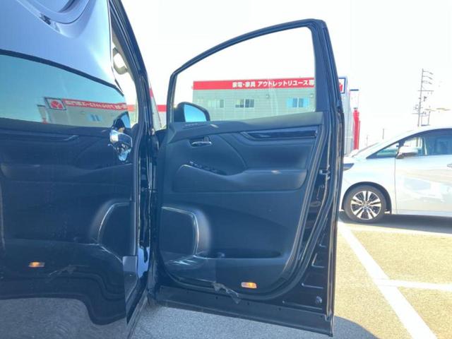 アルファード Ｓ　Ｃパッケージ　サンルーフ／モデリスタエアロ／保証書／ディスプレイオーディオ９インチ／デジタルインナーミラー／トヨタセーフティセンス／両側電動スライドドア／シートヒーター　前席／シート　合皮　衝突被害軽減システム（20枚目）