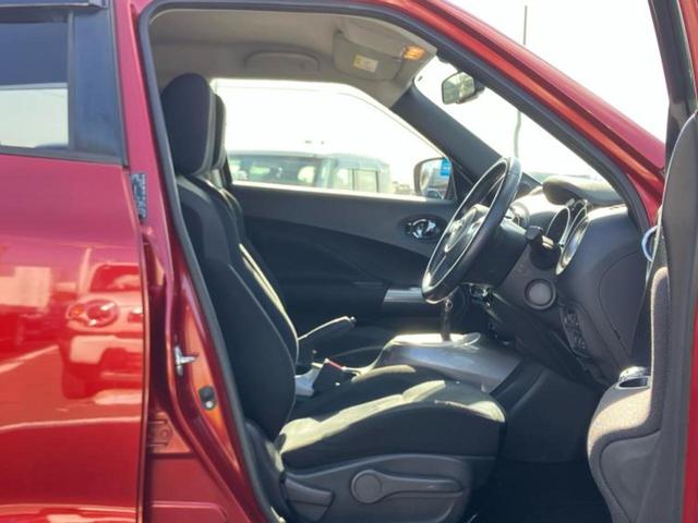 ジューク １５ＲＸ　Ｖセレクション　保証書／純正　ＳＤナビ／衝突安全装置／車線逸脱防止支援システム／ヘッドランプ　ＨＩＤ／Ｂｌｕｅｔｏｏｔｈ接続／ＥＴＣ／アイドリングストップ／フルセグＴＶ／アルミホイール　純正　１７インチ　盗難防止装置（4枚目）
