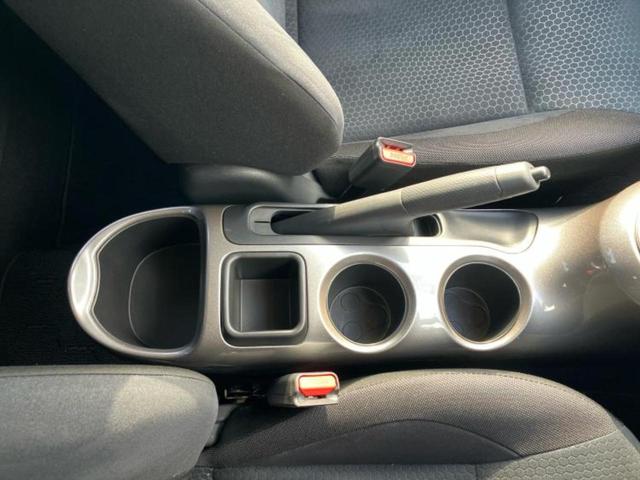 ジューク １５ＲＸ　Ｖセレクション　保証書／純正　ＳＤナビ／衝突安全装置／車線逸脱防止支援システム／ヘッドランプ　ＨＩＤ／Ｂｌｕｅｔｏｏｔｈ接続／ＥＴＣ／アイドリングストップ／フルセグＴＶ／アルミホイール　純正　１７インチ　盗難防止装置（31枚目）