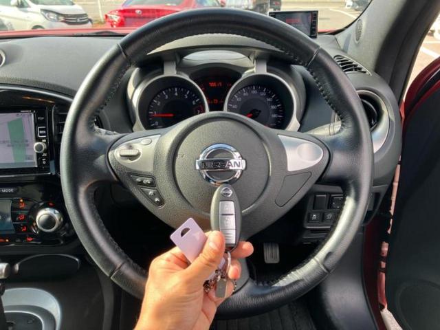 ジューク １５ＲＸ　Ｖセレクション　保証書／純正　ＳＤナビ／衝突安全装置／車線逸脱防止支援システム／ヘッドランプ　ＨＩＤ／Ｂｌｕｅｔｏｏｔｈ接続／ＥＴＣ／アイドリングストップ／フルセグＴＶ／アルミホイール　純正　１７インチ　盗難防止装置（33枚目）