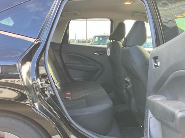 ノート X 新品タイヤ/保証書/純正 9インチ SDナビ/インテリジェントルームミラー/エマージェンシーブレーキ/車線逸脱防止支援システム/ドライブレコーダー 純正/ヘッドランプ LED/USBジャック ドラレコ(5枚目)