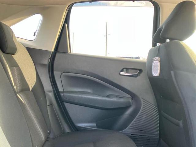 ノート X 新品タイヤ/保証書/純正 9インチ SDナビ/インテリジェントルームミラー/エマージェンシーブレーキ/車線逸脱防止支援システム/ドライブレコーダー 純正/ヘッドランプ LED/USBジャック ドラレコ(21枚目)