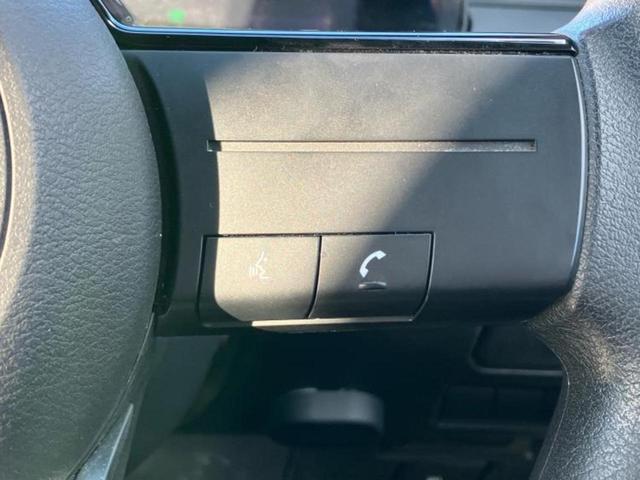 ノート X 新品タイヤ/保証書/純正 9インチ SDナビ/インテリジェントルームミラー/エマージェンシーブレーキ/車線逸脱防止支援システム/ドライブレコーダー 純正/ヘッドランプ LED/USBジャック ドラレコ(30枚目)