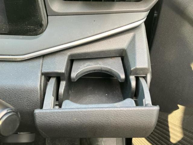 ノート X 新品タイヤ/保証書/純正 9インチ SDナビ/インテリジェントルームミラー/エマージェンシーブレーキ/車線逸脱防止支援システム/ドライブレコーダー 純正/ヘッドランプ LED/USBジャック ドラレコ(32枚目)