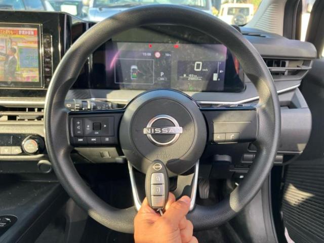 ノート X 新品タイヤ/保証書/純正 9インチ SDナビ/インテリジェントルームミラー/エマージェンシーブレーキ/車線逸脱防止支援システム/ドライブレコーダー 純正/ヘッドランプ LED/USBジャック ドラレコ(36枚目)