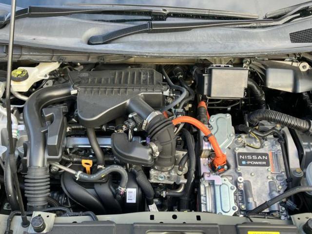 ノート X 新品タイヤ/保証書/純正 9インチ SDナビ/インテリジェントルームミラー/エマージェンシーブレーキ/車線逸脱防止支援システム/ドライブレコーダー 純正/ヘッドランプ LED/USBジャック ドラレコ(41枚目)