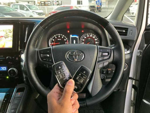 アルファード Ｓ　Ｃパッケージ　サンルーフ／ディスプレイオーディオ＋ナビ／フリップダウンモニター　純正　１２．８インチ／デジタルインナーミラー／両側電動スライドドア／車線逸脱防止支援システム／電動バックドア　バックカメラ　ドラレコ（37枚目）