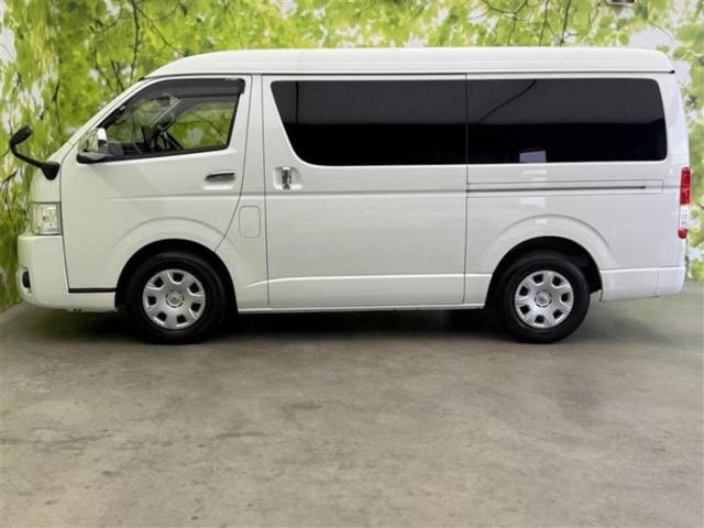 ハイエースワゴン ＧＬ　ディスプレイオーディオ１１インチ／フリップダウンモニター　社外　１２．８インチ／電動スライドドア／ヘッドランプ　ＬＥＤ／ＥＴＣ／エアバッグ　運転席／エアバッグ　助手席／パワーウインドウ　後席モニター（2枚目）