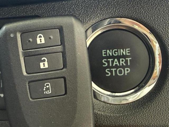 ハイエースワゴン ＧＬ　ディスプレイオーディオ１１インチ／フリップダウンモニター　社外　１２．８インチ／電動スライドドア／ヘッドランプ　ＬＥＤ／ＥＴＣ／エアバッグ　運転席／エアバッグ　助手席／パワーウインドウ　後席モニター（31枚目）